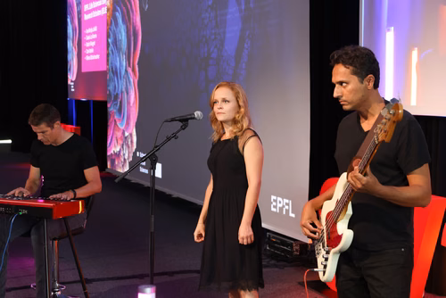 The EPFL School of Life Sciences turned 20 and celebrates this occasion with a unique symposium.