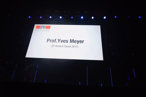 At the graduation ceremony held on Saturday morning, the students received their Master's degree in front of a crowd of 3,000 people made up of family and friends, professors and special EPFL guests.