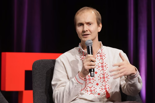 Cérémonie officielle promouvant l'excellence mathématique à l'EPFL, notamment en présence de notre lauréat et notre lauréate du médaille Fields.