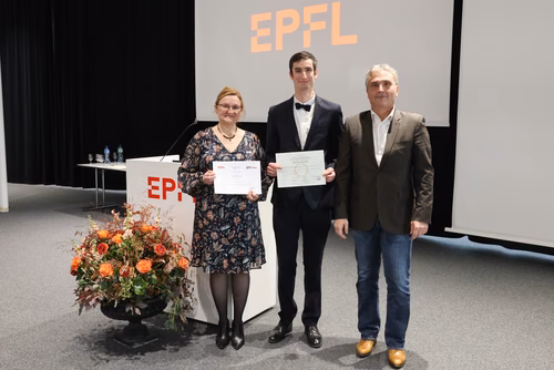 Cérémonie de remise des diplômes aux étudiants MNIS