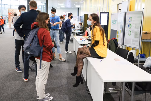 Journées des gymnasiens accueil et stands 