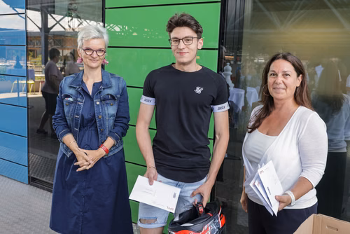 Remise des CFC aux apprentis EPFL 