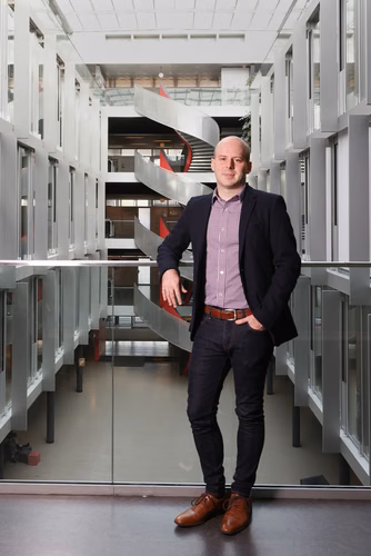 Assistant Professor Antoine Bosselut, who joined EPFL in September, was recently named one of Forbes Magazine’s prestigious ‘30 under 30 Europe in Science and Healthcare’ for his research in Natural Language Processing on whether AI systems learn common sense from language?