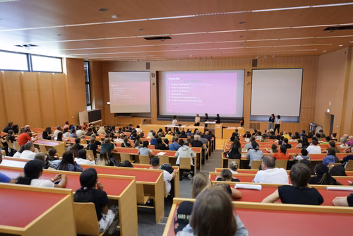 Le Meet up national annuel du Coding club des filles sur le campus de l’EPFL