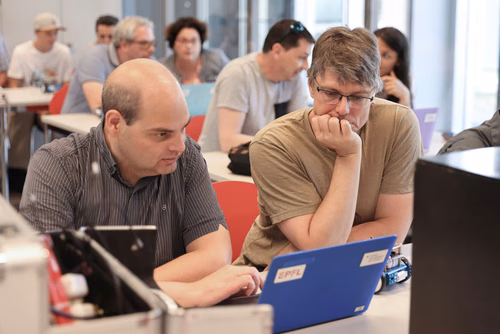 Le tout premier Meet up national du Coding club des filles s'est déroulé sur le campus de l’EPFL à Lausanne.