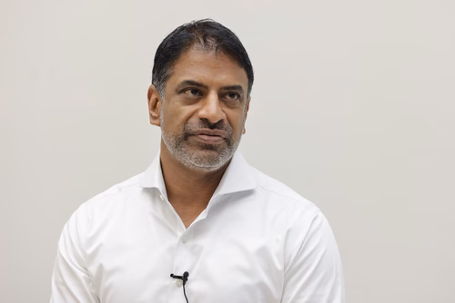 Martin Vetterli, President of EPFL, and Vas Narasimhan, Chief Executive Officer of Novartis, on a series of topics including how AI is reshaping the future of medecine, insights into leadership and the key role Switzerland plays in research and innovation.
