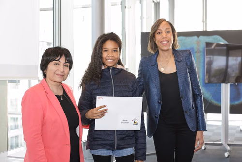 Atelier robotique pour les filles Campus Biotech, remise des attestations