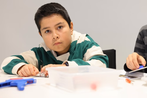 To celebrate 100 years of quantum science and technology, we invite you to discover the strange and fascinating world of quantum physics through hands-on activities, interactive demonstrations, workshops, and engaging talks.