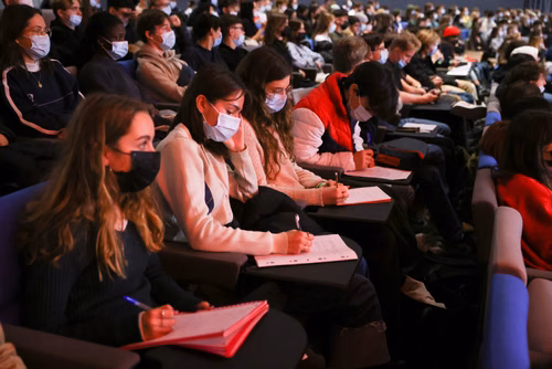 Journées des gymnasiens accueil et stands 