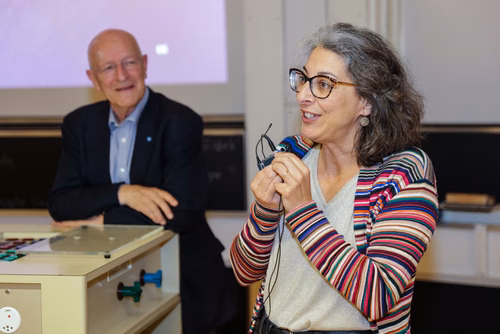 A l'occasion du dernier cours de Claude Nicollier, ses amis, collègues et famille lui ont fait la surprise d'être présents