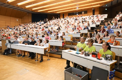 « Internet & Code pour les filles » de Porrentruy