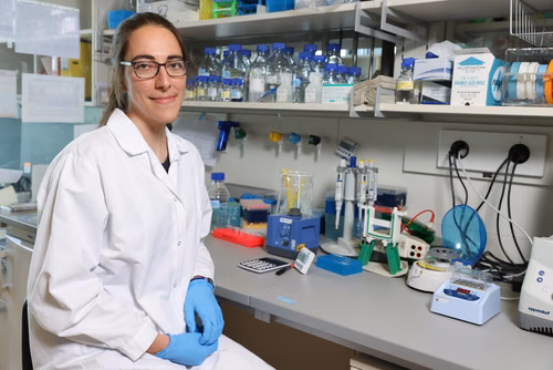 The EPFL final of the My Thesis in 180 Seconds competition was held on 17 March and, for the first time in six editions, the jury and the audience chose the same winner. Sophie Rivara, a PhD student in life sciences, will go on to represent the School at the Swiss finals on 19 May at the University of Geneva