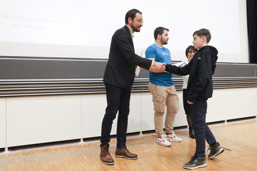 Remises des attestations pour les enfants du Jura 2022 En présence du Ministre de l’éducation du Canton du Jura, M. Martial Courtet