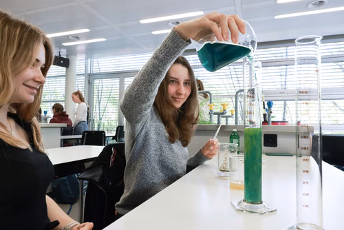 Journée de sensibilisation aux Sciences à Soleure. Organisé par le service de promotion des études 