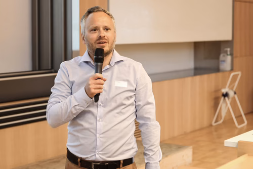 The summer school covers broad topics related to Edge AI. You will learn about designing Edge AI algorithms, systems, and applications. We cover efficiency and performance aspects, co-design of algorithms and hardware, as well as robustness and privacy aspects, federated learning, decentralization, different client topologies and custom neural network architectures, as well as sustainability and ethics aspects of Edge AI.