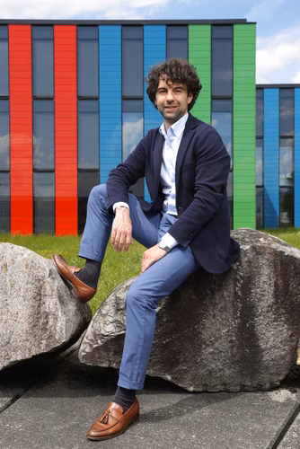 Gabriele Manoli Professeur assistant Tenure Track