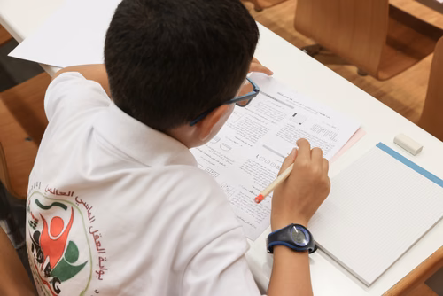 Le championnat des jeux mathématiques et logiques est une compétition populaire et scolaire organisée chaque année à l’échelon européen. Il voit s’affronter des passionné·e·s de mathématiques de toutes générations venus d’une douzaine de pays. Sa finale internationale, qui a traditionnellement lieu à Paris, sera cette année organisée à Lausanne (EPFL). La FSJM gère depuis plus de 30 ans l’organisation de ce championnat en Suisse. Finale sur le Campus EPFL