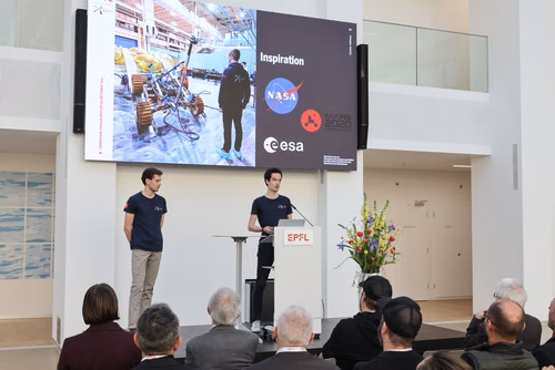 Baptisé «the SPOT» (Student Prototyping and Outreach Tank), le nouveau bâtiment dédié au prototypage mécanique et électronique a ouvert ses portes (Discovery Learning Lab)