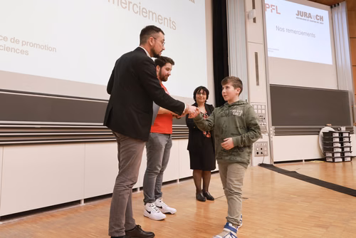 Journée à la découverte des Sciences et Remise attestations pour les enfants du Jura
