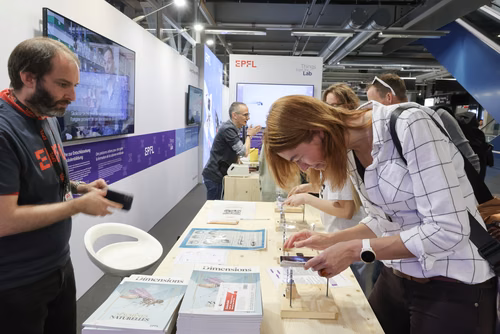 L’EPFL vous propose d’explorer ces liens étroits entre science et monde animal à travers une exposition de 200m2 présentant une sélection de projets de recherche issus des laboratoires de l’École.