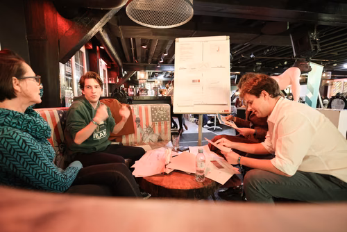 Atelier collaboratif sur la représentation et la compréhension des données, organisé dans le cadre de la journée suisse du digital.
