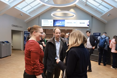 Challenges and opportunities in the space field. Practical and useful information for space industries and newcomers in the domain.