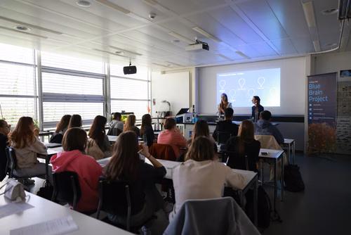 Journée de sensibilisation aux Sciences à Soleure. Organisé par le service de promotion des études 