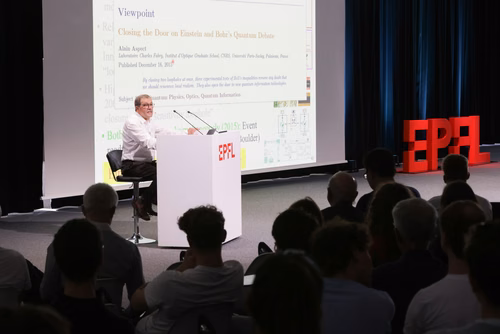 Conférence d'Alain Aspect, prix Nobel de physique 2022