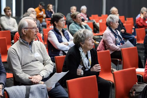 Séance d'information et de présentation des résultats de recherche sur la maladie de Parkinson au Campus Biotech Genève.