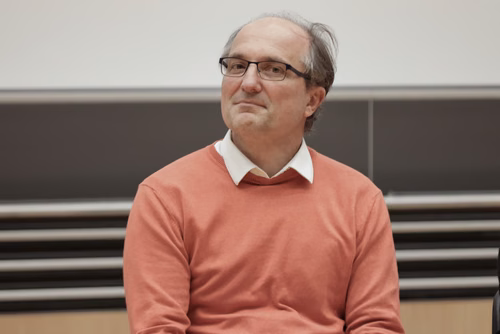 Italy and Switzerland have a long-term record of successful collaboration in space. Researchers from both countries collaborate on the most important space missions, supported by industries and small-medium enterprises on both sides of the Alps.