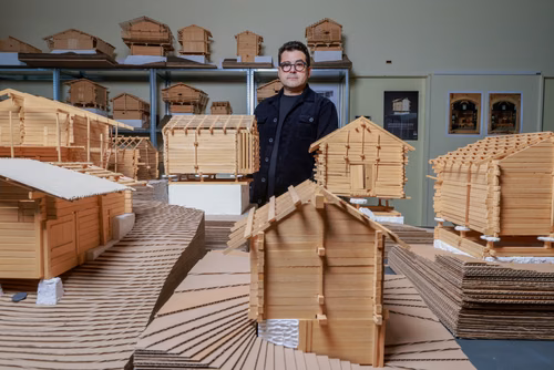 Chalets have been widely adopted as the standard form of architecture for mountain homes – but according to Patrick Giromini, an architect and lecturer at EPFL, it’s worth taking a close look at why. In a well-documented book, he explores how chalets reflect a societal construct established in the 18th century that has largely shaped our relationship with mountains.