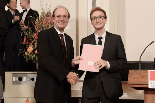Remise des masters en physique 