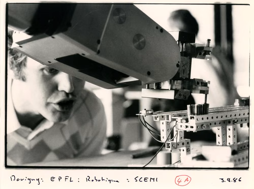EPFL: Robotique, SCEMI.