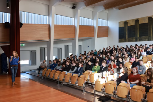 Journée de sensibilisation aux Sciences à Soleure. Organisé par le service de promotion des études 