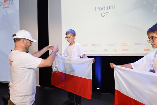 The championship of mathematical and logical games is a popular and school competition organised every year in Europe and beyond. Mathematics aficionados of all ages from about twelve countries participate in this competition. The international final, traditionally taking place in Paris, will find its way to Lausanne (EPFL) this year. The FSJM (Swiss Federation of Mathematical Games) has been organising the Swiss part of this championship for now more than 30 years. Final at EPFL Campus