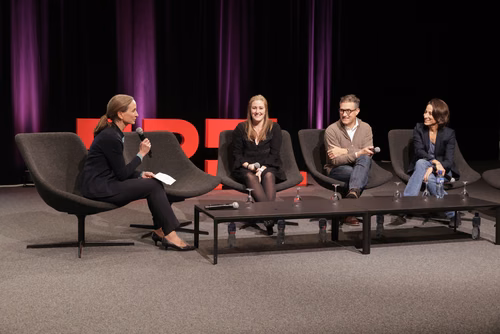 Cérémonie officielle promouvant l'excellence mathématique à l'EPFL, notamment en présence de notre lauréat et notre lauréate du médaille Fields.