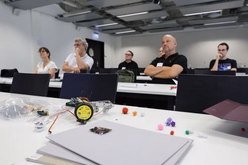 Le Service de promotion de l’éducation de l’EPFL et l’Académie suisse des sciences techniques SATW co-organisent un colloque consacré aux défis en matière d’éducation pour préparer la relève aux métiers de demain.