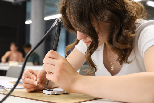 Scientastic, le Festival des Sciences de l'EPFL, vous donne rendez-vous à Sion sur le site EPFL Valais-Wallis sur la thématique de l'environnement.