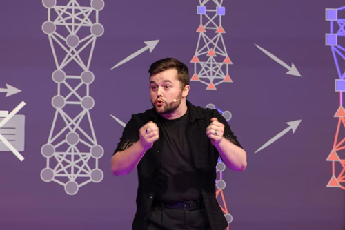 The 14 PhD Students finalists of the competition My Thesis in 180 seconds (MT180)  present their research in simple, straightforward terms in 3 minutes exactly, in English or in French, using humour, metaphores and examples.