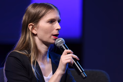 Former US army intelligence analyst, Chelsea Manning and EPFL Professor Carmela Troncoso,  in conversation at EPFL’s Rolex Learning Center next  for an exclusive, live discussion, open to the public and streamed, on privacy and data security for the public good.