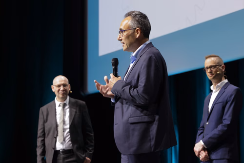 One day to dive at the forefront of Research and Innovation, connect with professors and researchers and explore potential industrial collaborations.