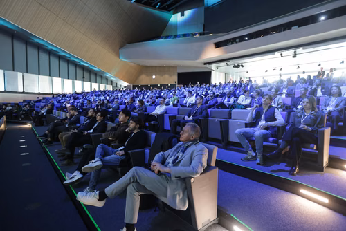 One day to dive at the forefront of Research and Innovation, connect with professors and researchers and explore potential industrial collaborations.