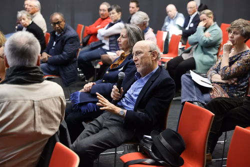 Séance d'information et de présentation des résultats de recherche sur la maladie de Parkinson au Campus Biotech Genève.