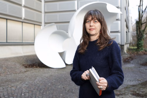 In 2024, Prof. Florence Graezer Bideau was appointed Adjunct Professor in anthropology. As an anthropologist, she studies heritage and cultural objects to better understand practices, values and interactions within societies.