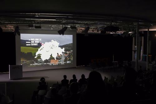 "Jusqu’à la faille : défis et perspectives de la géothermie profonde en Suisse. Une plongée dans les coulisses d’une révolution énergétique".