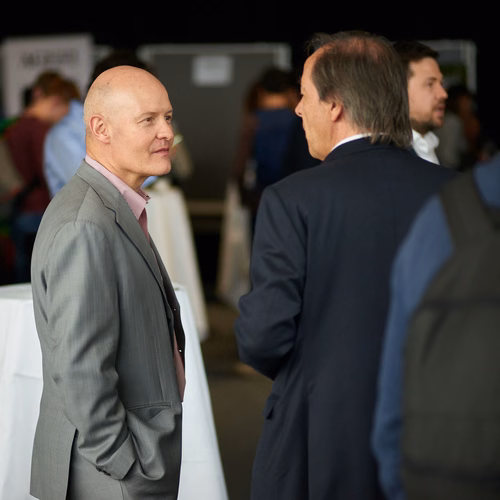 19 entrepreneurs ont “pitché” devant près de 300 personnes lors de la Startup Champions Seed Night coorganisée par l’EPFL Alumni et venturelab au Forum Rolex Learning Center. Daniel Yanisse (MT’12), CEO et co-fondateur de Checkr, était l’invité d’honneur de cette édition.