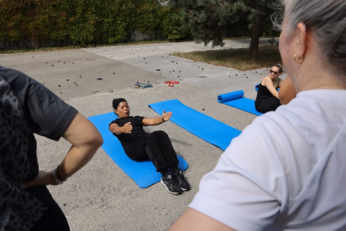 L’exercice physique et la méditation sont des méthodes qui ont fait leurs preuves pour conjurer le stress. Ces deux pratiques sont offertes gratuitement à la communauté EPFL chaque semaine lors de sessions de 30 minutes.
