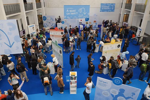 La découverte des sciences et des technologies au cœur du campus, pour les adultes et les enfants.