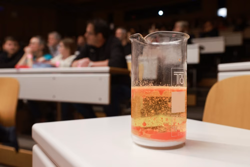 La lumière, voici la toute nouvelle thématique du festival Scientastic, le festival des sciences de l'EPFL Organisateur Service de promotion des sciences sps. 