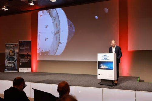 Challenges and opportunities in the space field. Practical and useful information for space industries and newcomers in the domain.